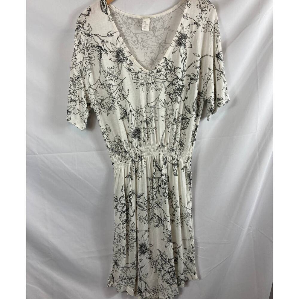 H&M Floral Cinch Waist V Neck Dress White Black Size small